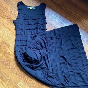 Cute peekaboo fitted maxi t-shirt dress